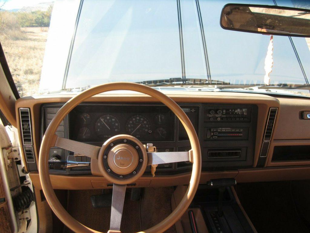 1985 Jeep Cherokee Wagoneer Limited
