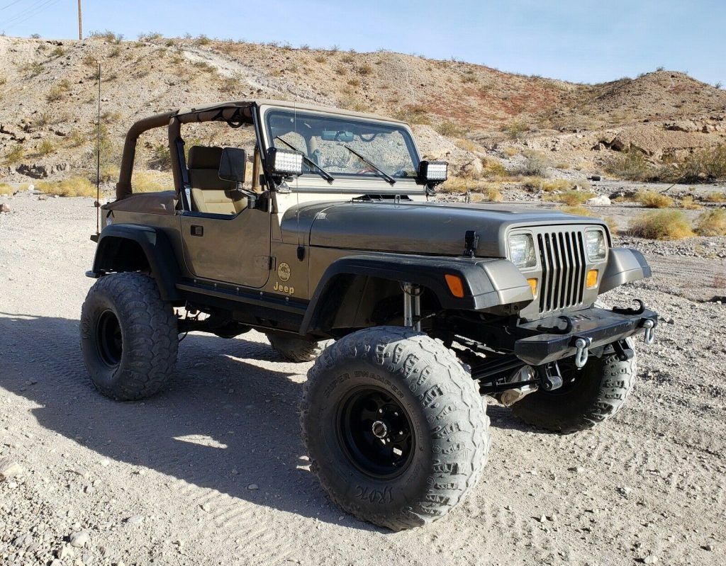 1988 Jeep Wrangler SAHARA YJ