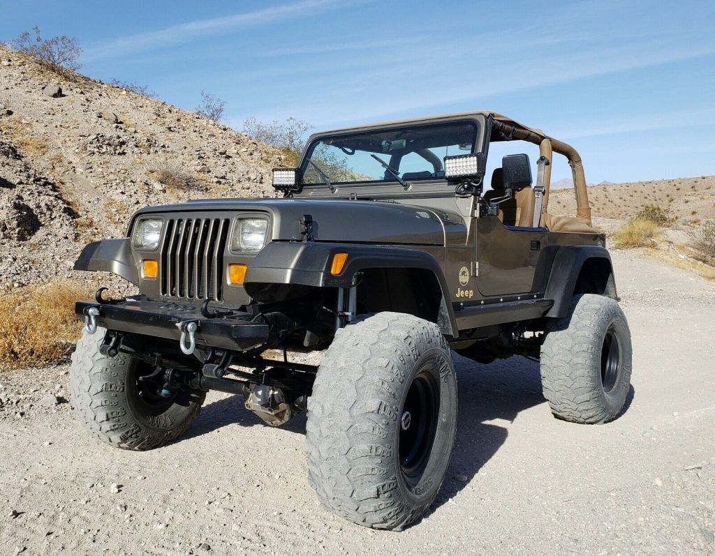 1988 Jeep Wrangler SAHARA YJ