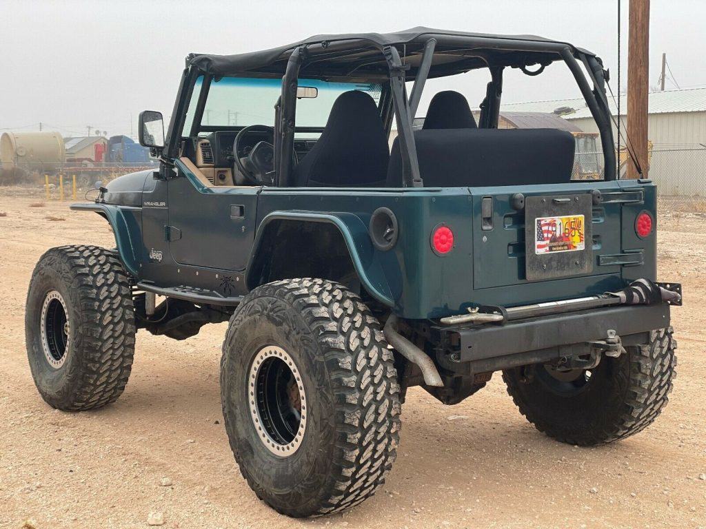 1997 Jeep Wrangler HEMI Rock Crawler