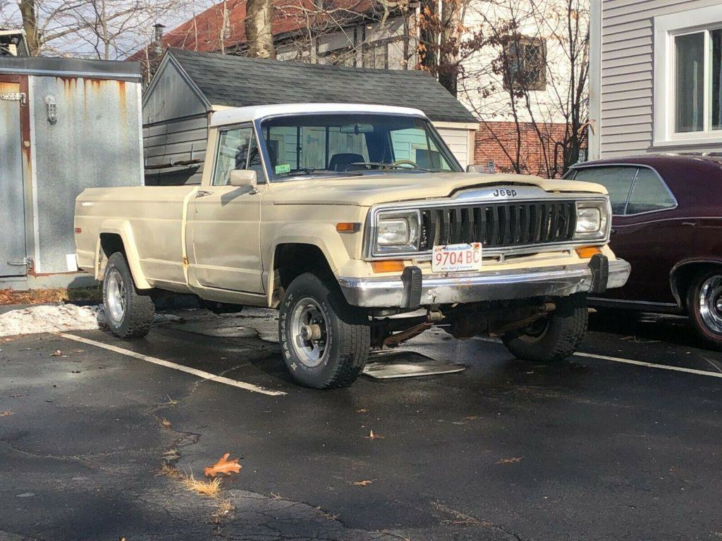 1985 Jeep J10 pickup