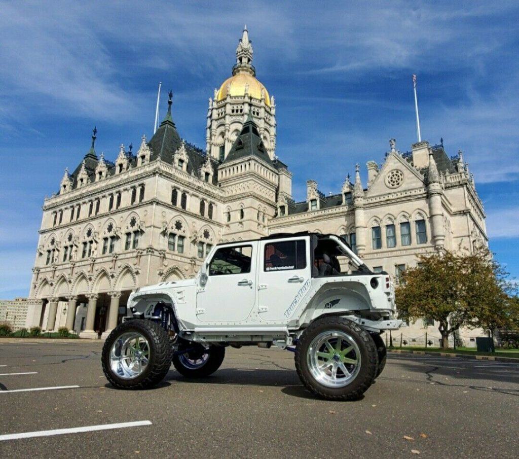 2011 Jeep Wrangler SPORT