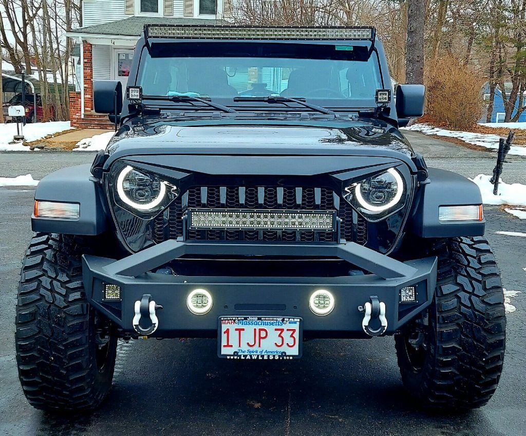 2020 Jeep Wrangler SPORT
