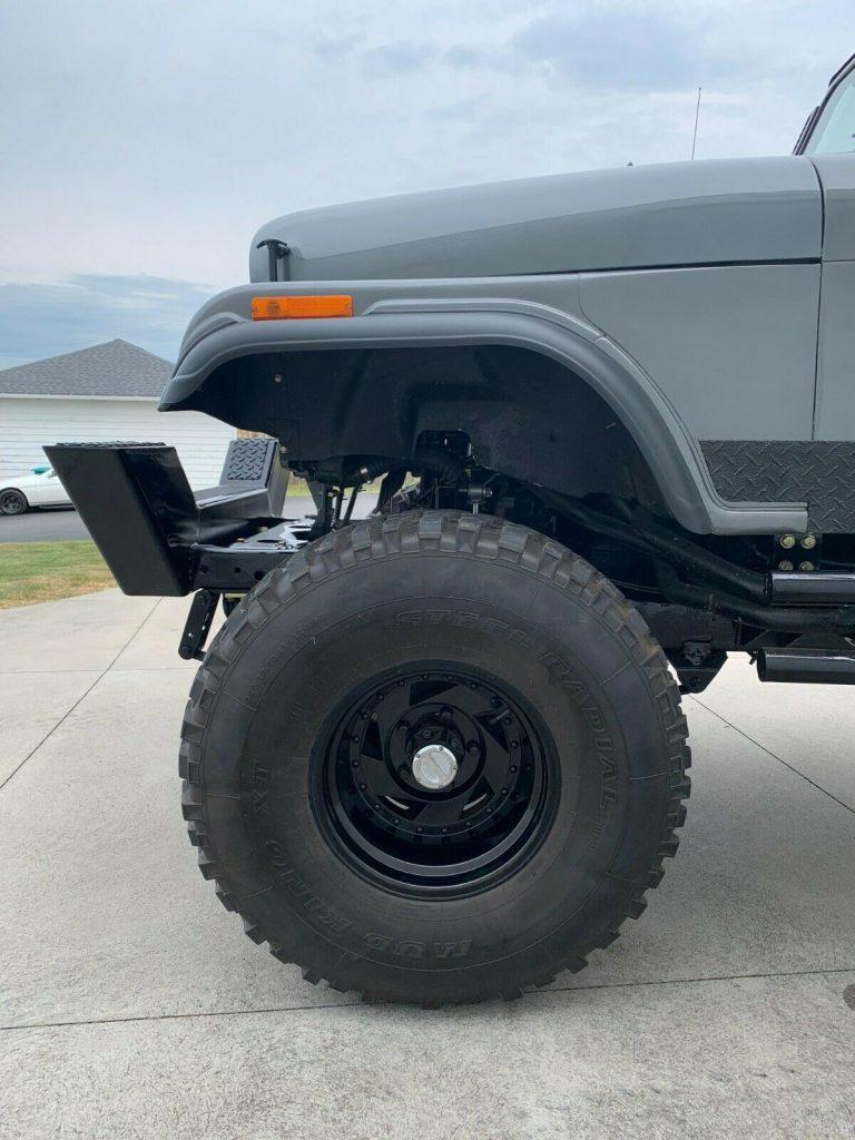 1984 Jeep CJ7 V8