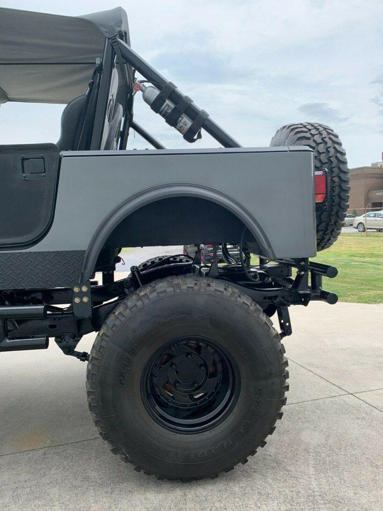 1984 Jeep CJ7 V8