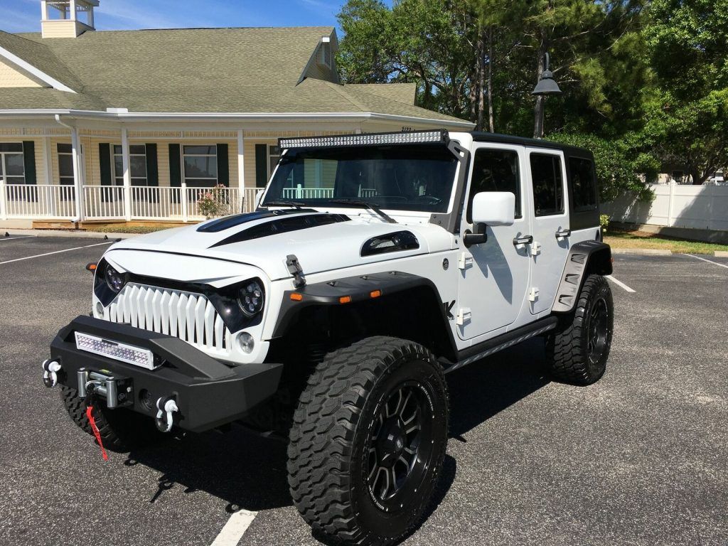 2018 Jeep Wrangler Custom Lifted 35″ Leather Camera Oscar Mike