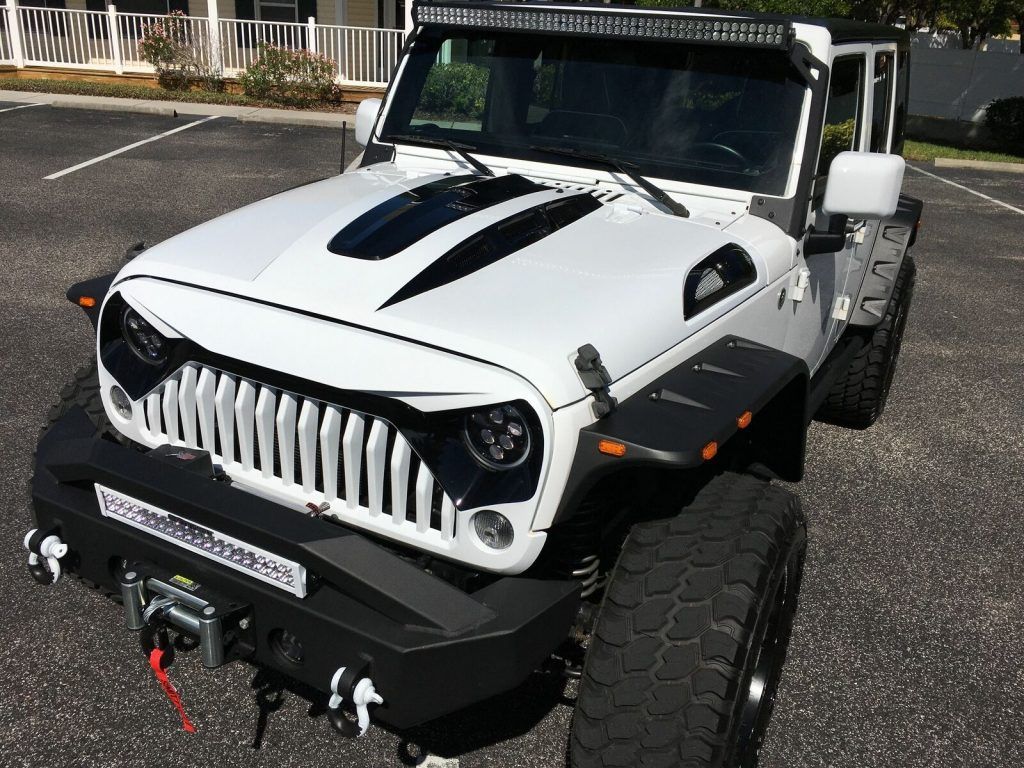 2018 Jeep Wrangler Custom Lifted 35″ Leather Camera Oscar Mike