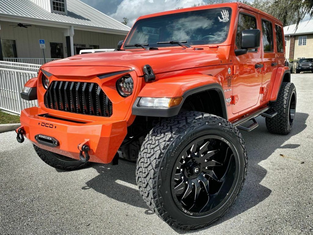 2020 Jeep Wrangler Lifted Turbo Sahara Hardtop NAV Alpine LEATHER
