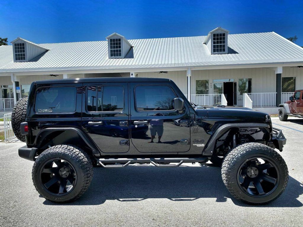 2021 Jeep Wrangler SKY TOP Blackout Turbo Leather NAV 37″