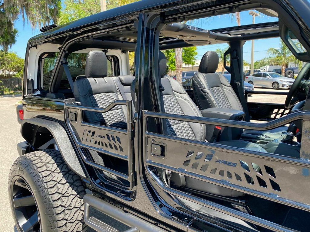 2021 Jeep Wrangler SKY TOP Blackout Turbo Leather NAV 37″