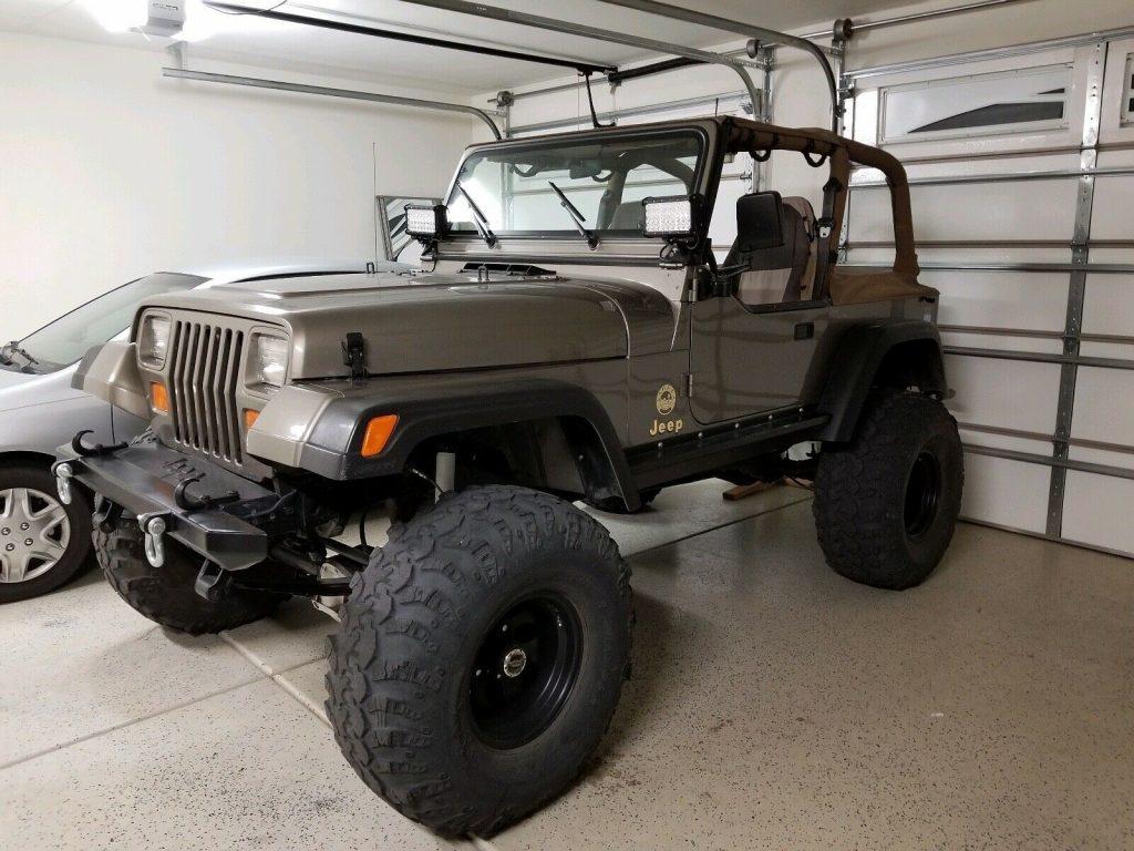 1988 Jeep Wrangler SAHARA