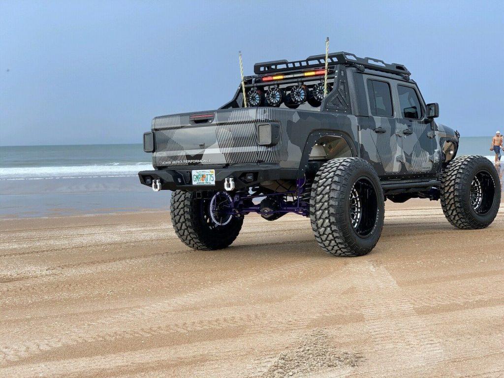 2020 Jeep Gladiator SPORT