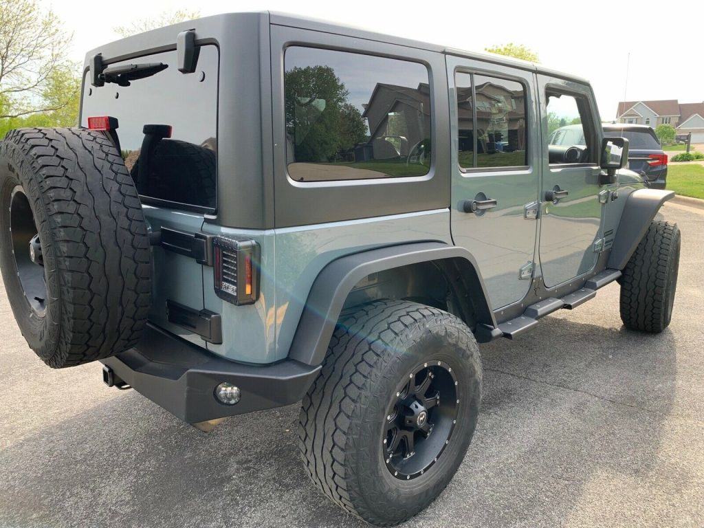 2015 Jeep Wrangler Unlimited Custom