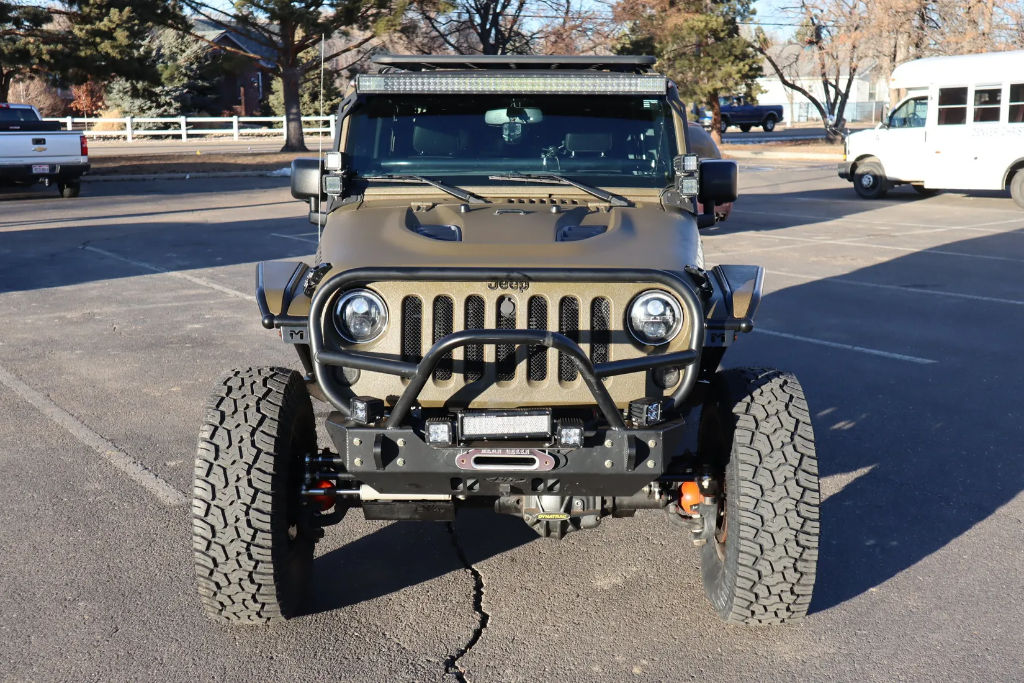 2015 Jeep Wrangler Unlimited Rubicon 6.4L Hem