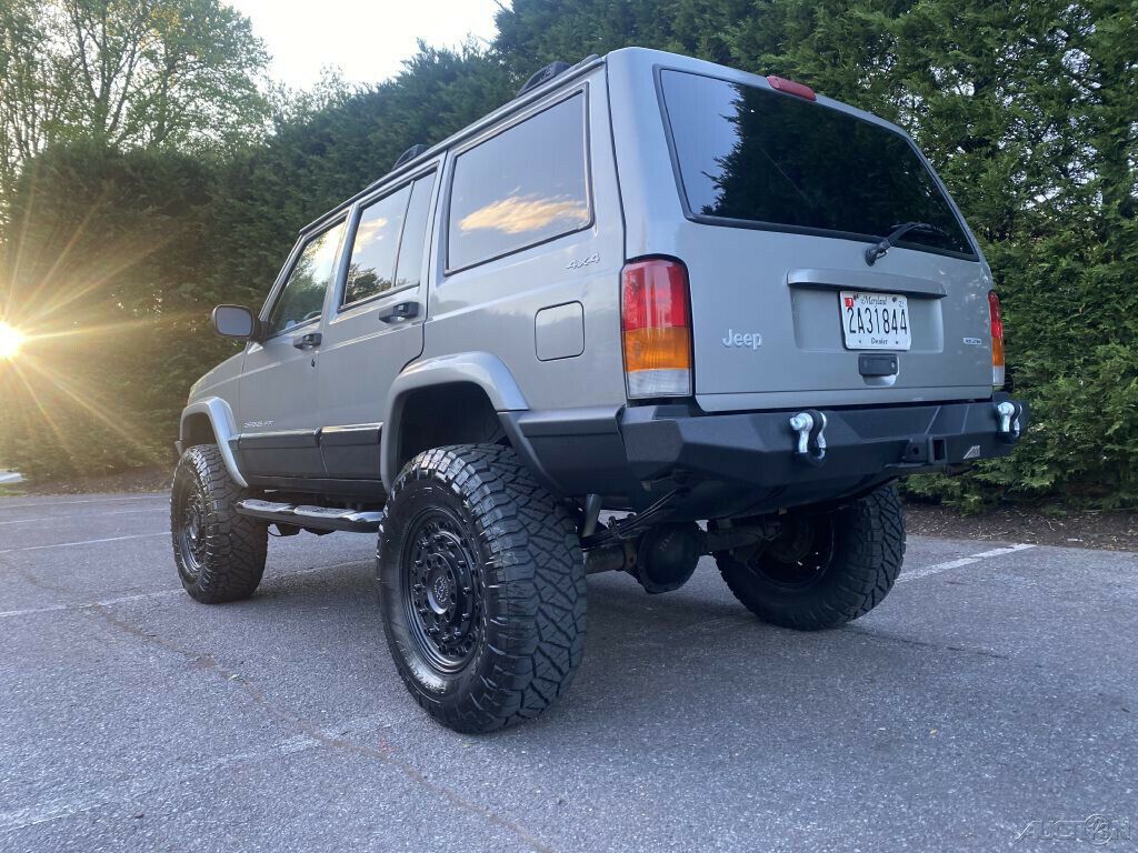2000 Jeep Cherokee SPORT