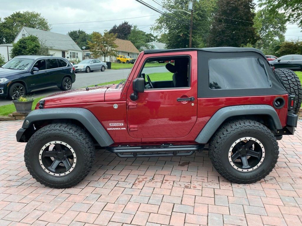 2013 Jeep Wrangler SPORT