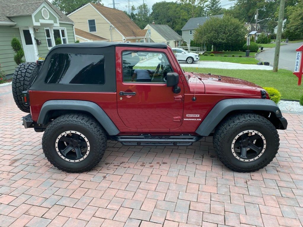 2013 Jeep Wrangler SPORT