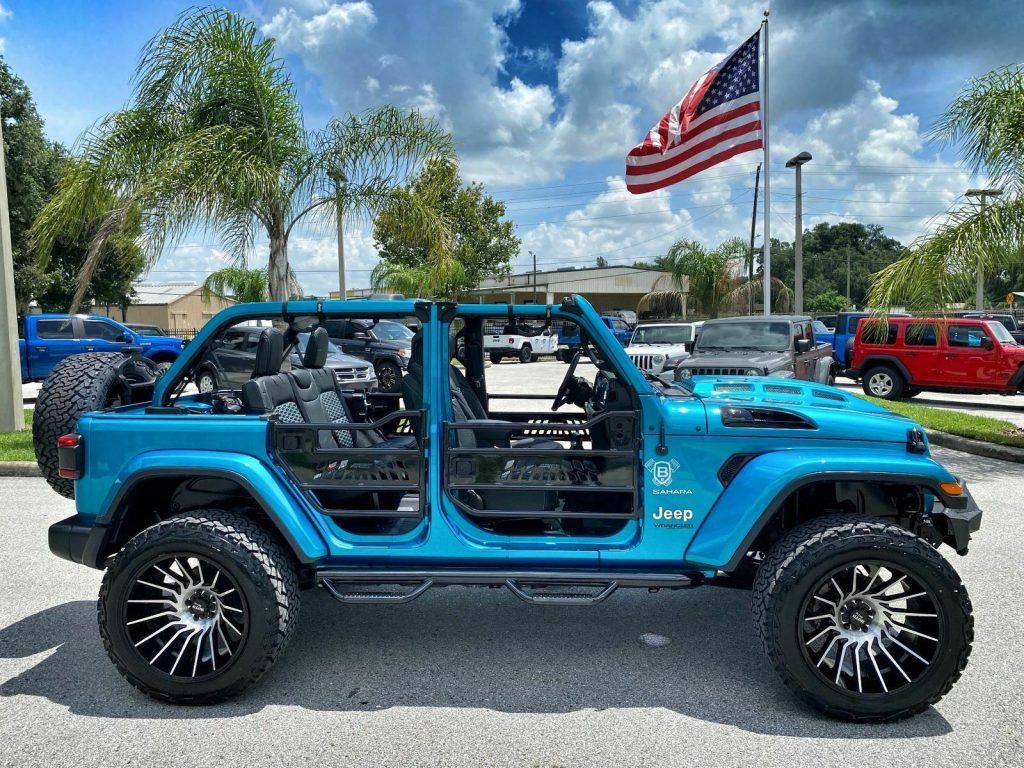 2019 Jeep Wrangler Bikini Lifted Leather LED MOTO Metal DUAL TOP