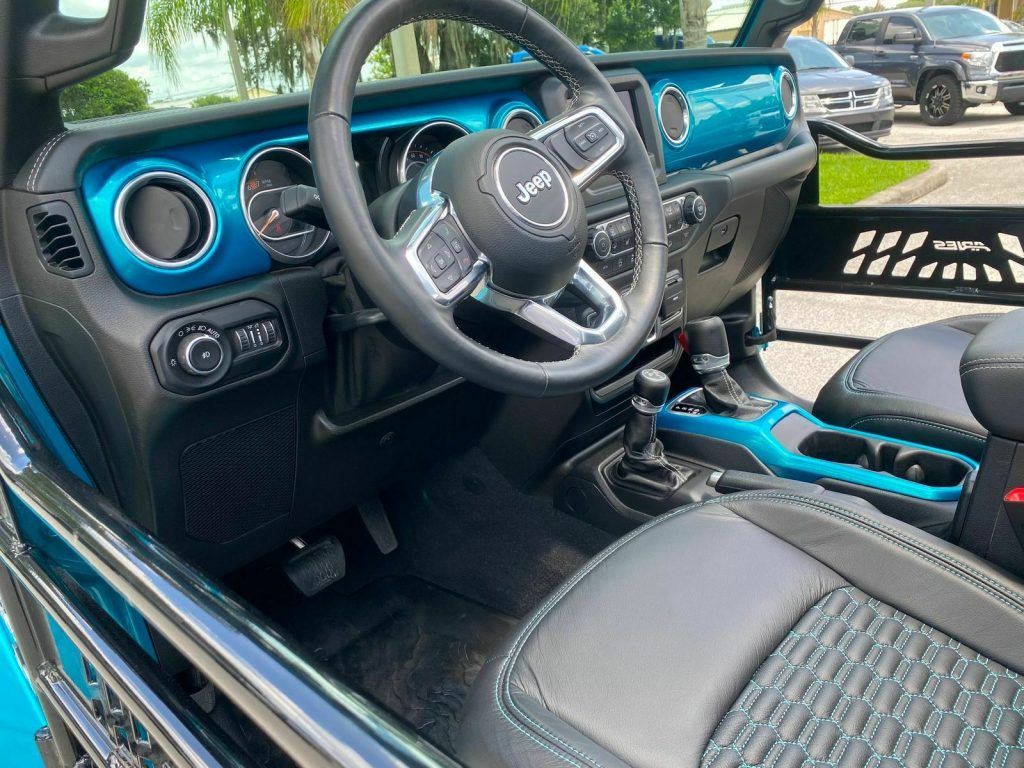 2019 Jeep Wrangler Bikini Lifted Leather LED MOTO Metal DUAL TOP
