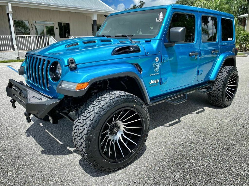 2019 Jeep Wrangler Bikini Lifted Leather LED MOTO Metal DUAL TOP
