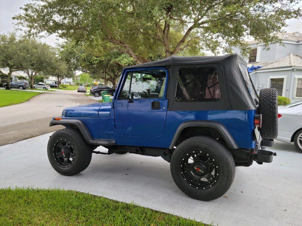 1993 Jeep Wrangler / Yj S