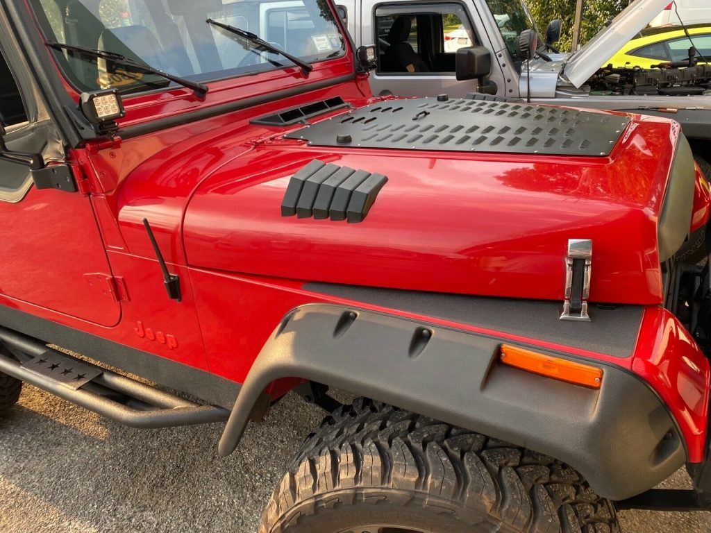 1995 Jeep Wrangler / Yj SE