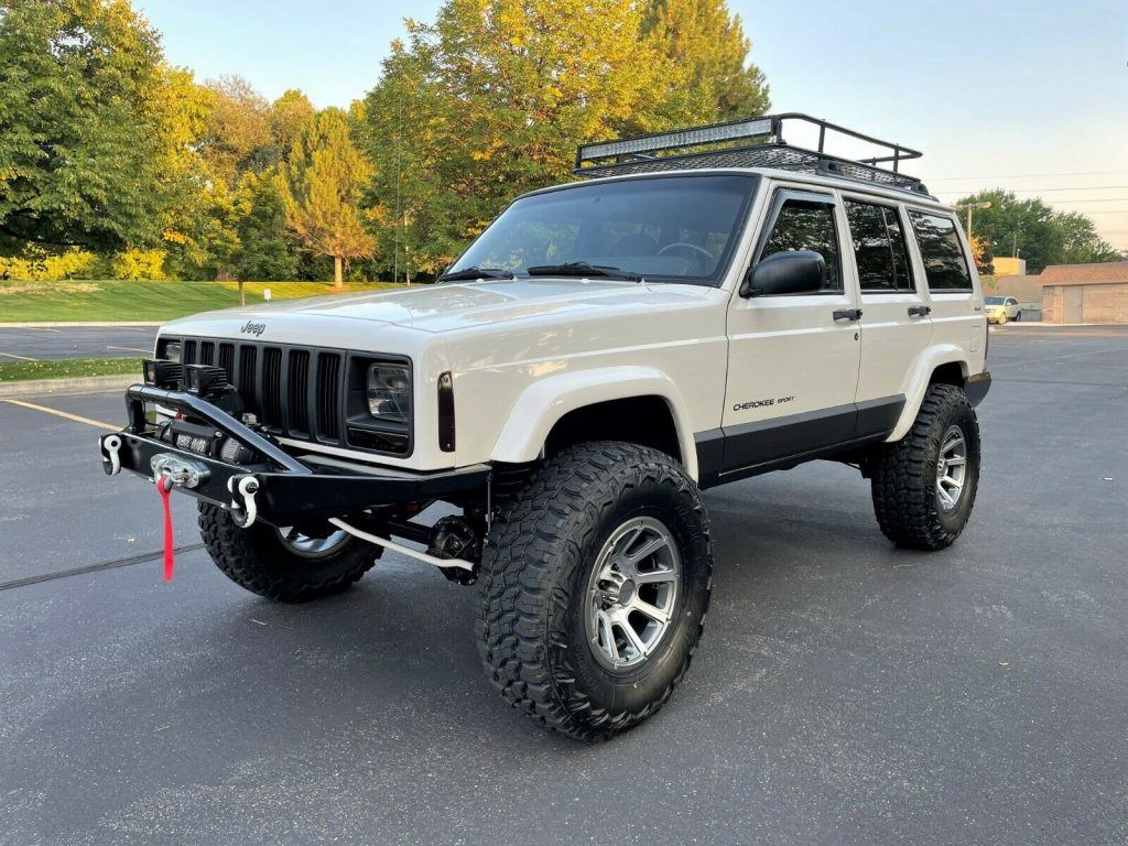 2001 Jeep Cherokee XJ Super Clean LOADED!!