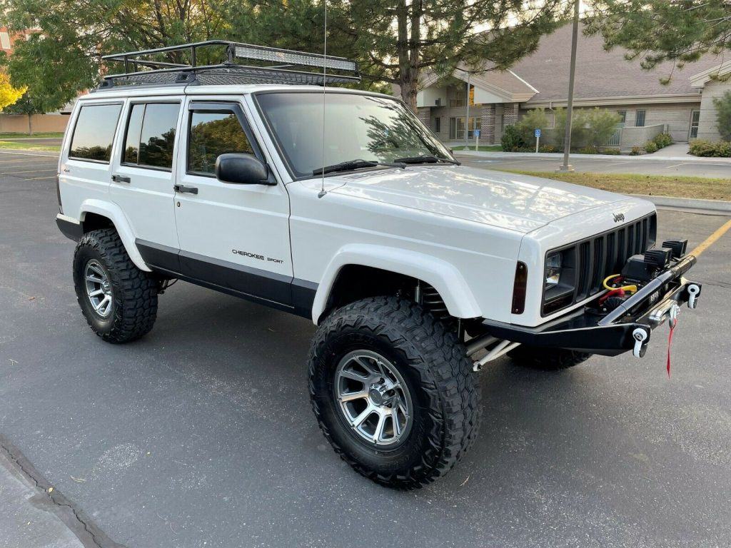 2001 Jeep Cherokee XJ Super Clean LOADED!!