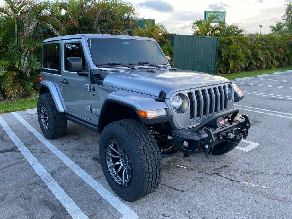 2020 Jeep Wrangler SPORT