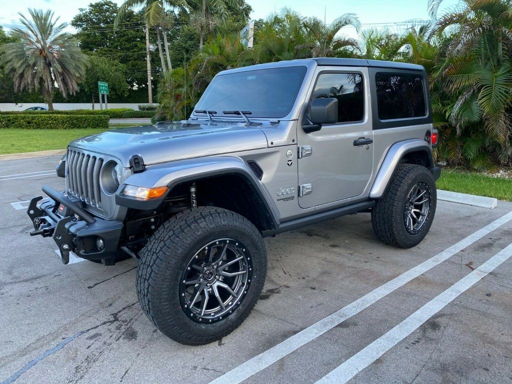 2020 Jeep Wrangler SPORT