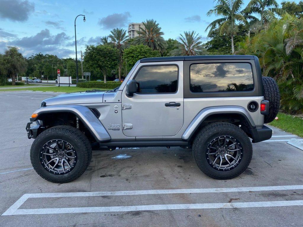 2020 Jeep Wrangler SPORT