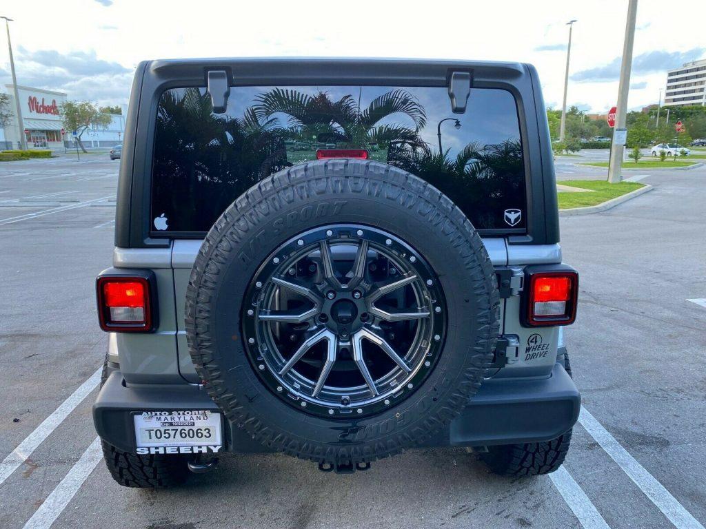 2020 Jeep Wrangler SPORT