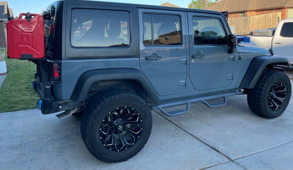 2015 Jeep Wrangler Unlimited RUBICON