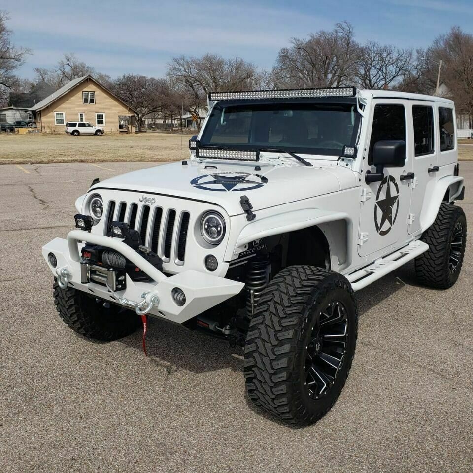 2018 Jeep Wrangler JK Unlimited Sahara 4×4 4dr SUV