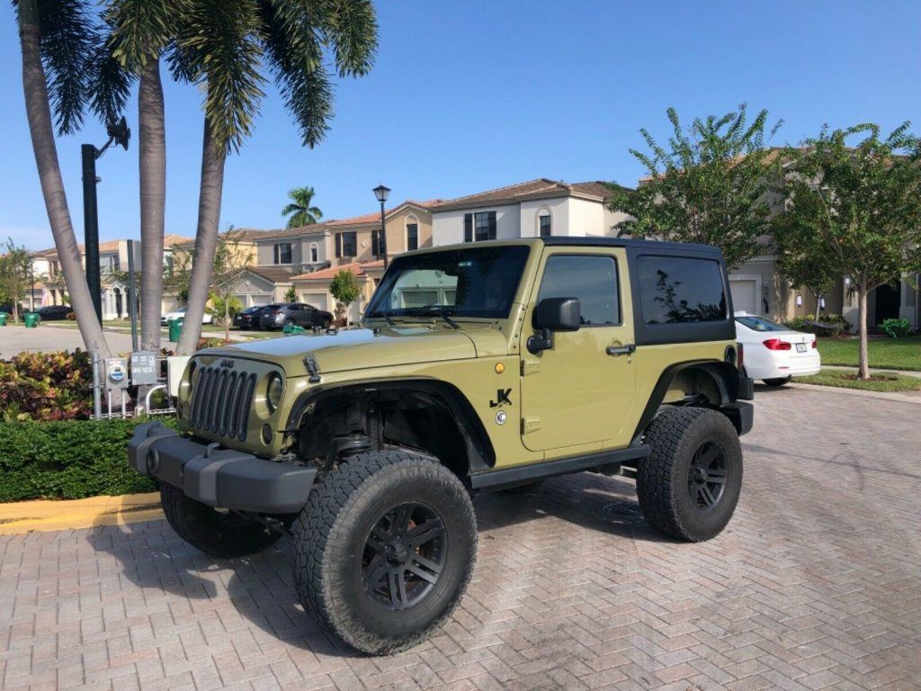 2013 Jeep Wrangler Sahara