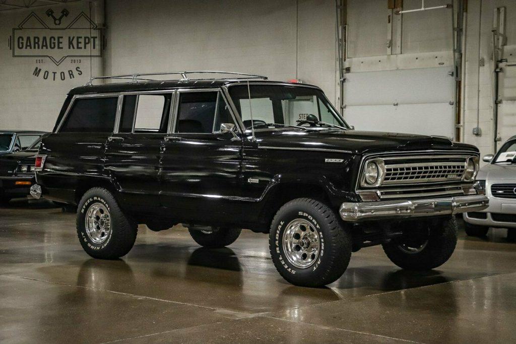 1973 Jeep Wagoneer