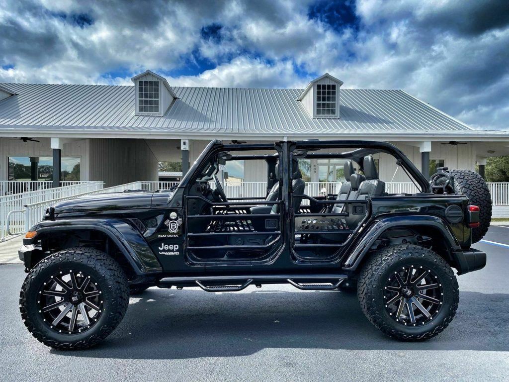 2020 Jeep Wrangler Unlimited Blackout Sahara NAV Leather Lifted Loaded OCD4X4