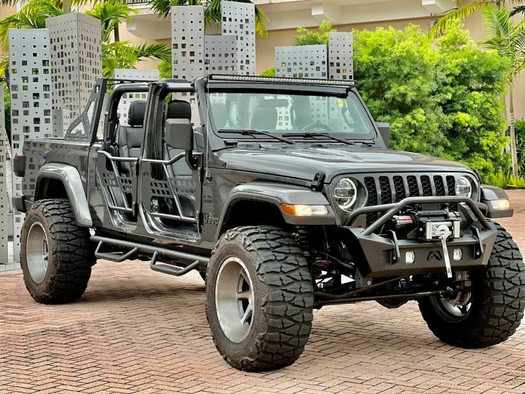 2021 Jeep Gladiator 80th Anniversary Edition 4×4 4dr Crew Cab 5.0 ft.