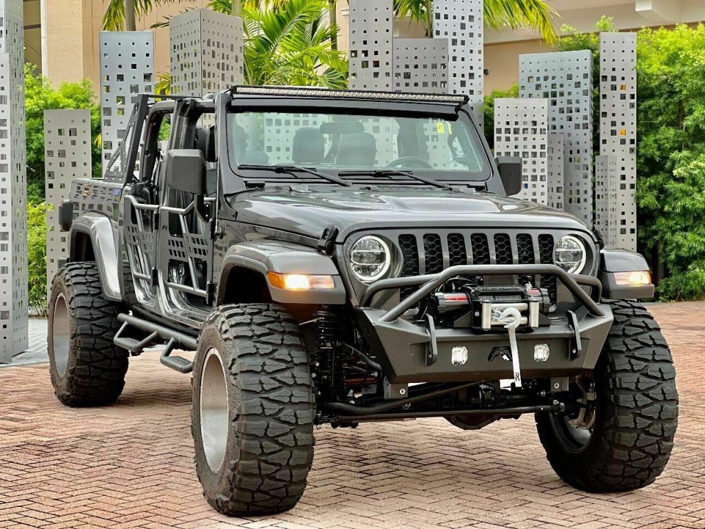 2021 Jeep Gladiator 80th Anniversary Edition 4×4 4dr Crew Cab 5.0 ft.