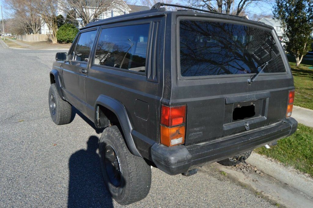 1995 Jeep Cherokee XJ Sport
