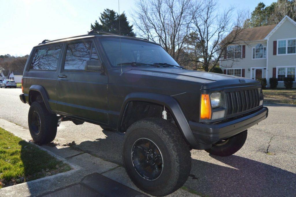 1995 Jeep Cherokee XJ Sport