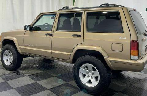 1999 Jeep Cherokee Sport SUV 4D for sale