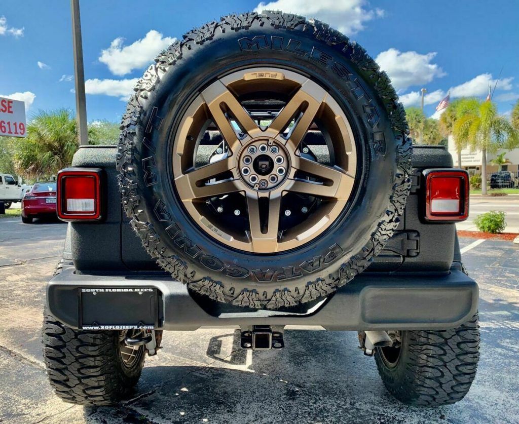 2018 Jeep Wrangler Sport S 4×4 4dr SUV (midyear release)