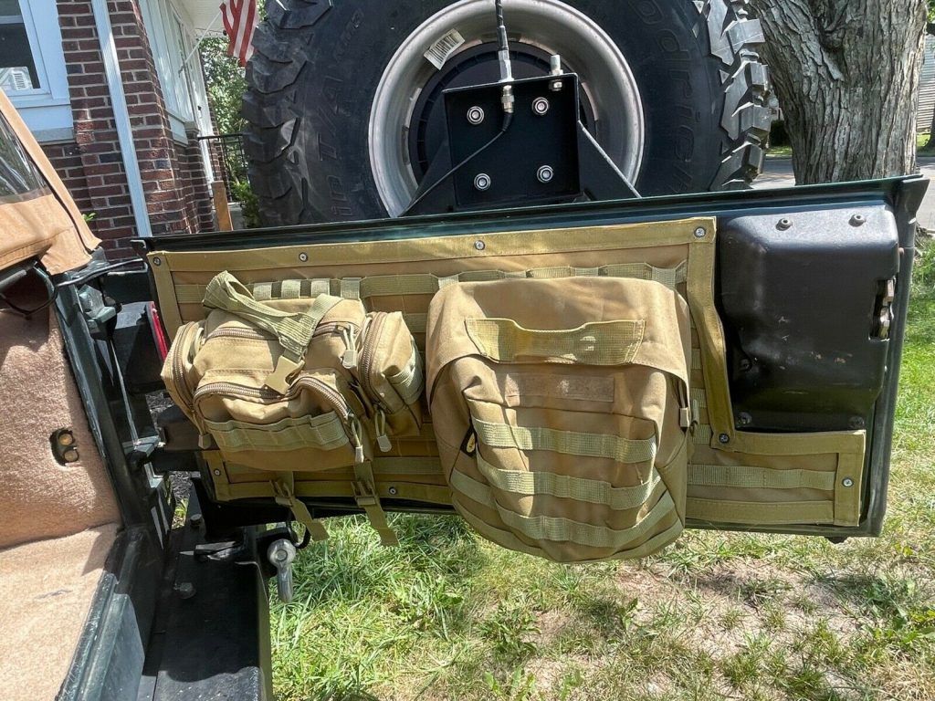 1999 Jeep Wrangler / Tj SAHARA