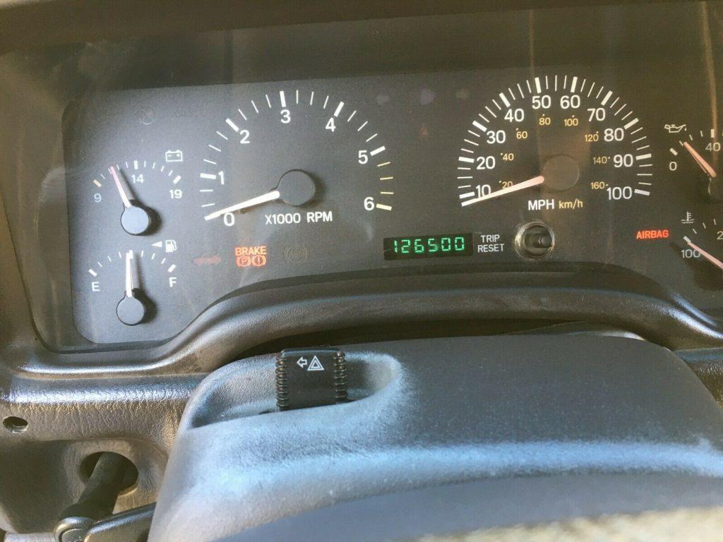 2000 Jeep Cherokee
