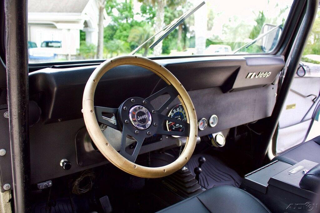 1979 Jeep CJ Resto-Mod / 4×4 / 5.7L 350 V8 / TH350 Auto