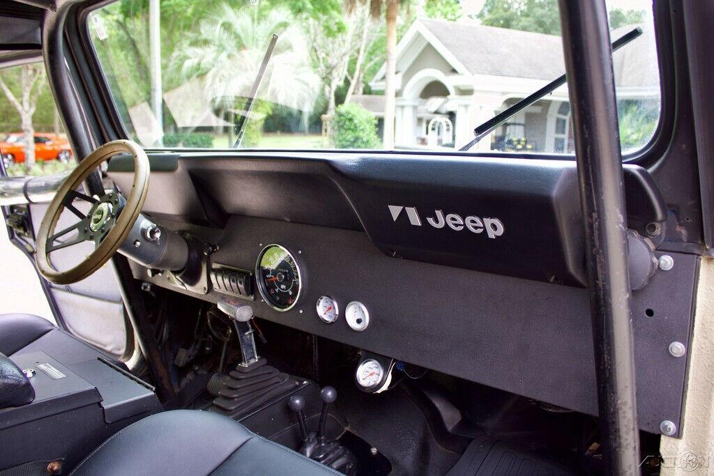 1979 Jeep CJ Resto-Mod / 4×4 / 5.7L 350 V8 / TH350 Auto