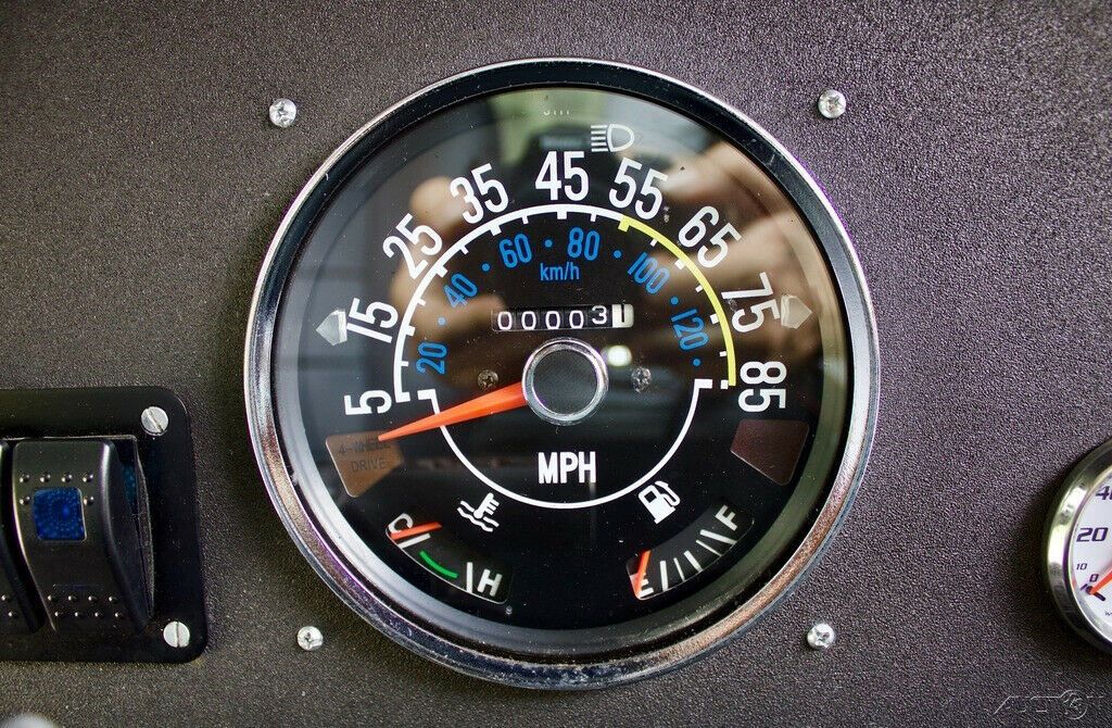 1979 Jeep CJ Resto-Mod / 4×4 / 5.7L 350 V8 / TH350 Auto