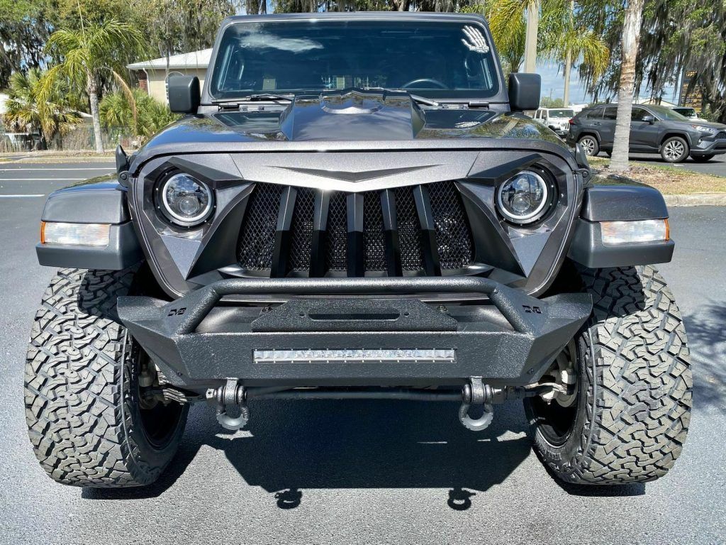 2019 Jeep Wrangler Unlimited CUSTOM LIFTED SAHARA LEATHER NAV HARDTOP