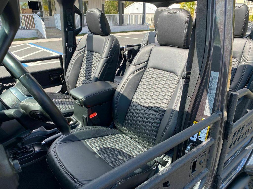 2019 Jeep Wrangler Unlimited CUSTOM LIFTED SAHARA LEATHER NAV HARDTOP
